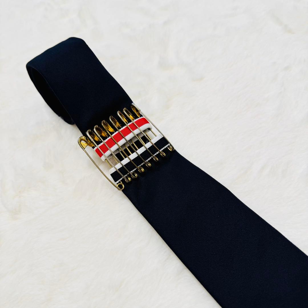 超希少】 トムブラウン ネクタイ 安全ピン ナロータイ ブラック