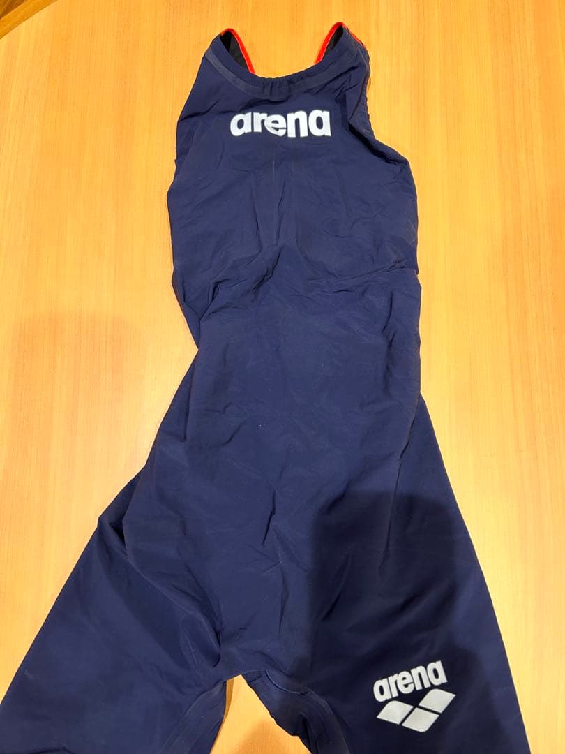 arena アリーナ　アクアフォース　競泳水着　ネイビー/レッド アリーナ(ARENA)女性用 競泳水着 アクアフォースフュージョントライ