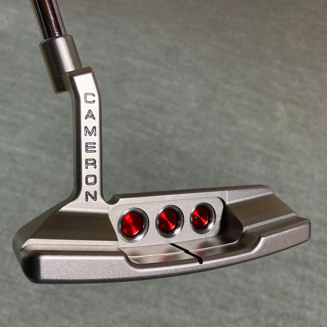 《美品》スコッティキャメロン　ニューポート2 34インチ　ヘッドカバー付