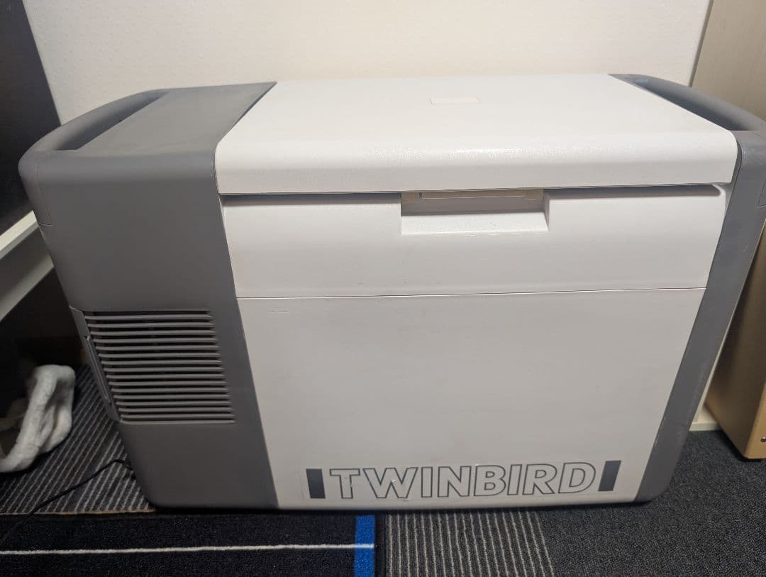 TWINBIRD ポータブルフリーザー SC-C925 25L １２V仕様 ポータブル・フリーザー・クーラー 25L (専用ACアダプター付属) SC