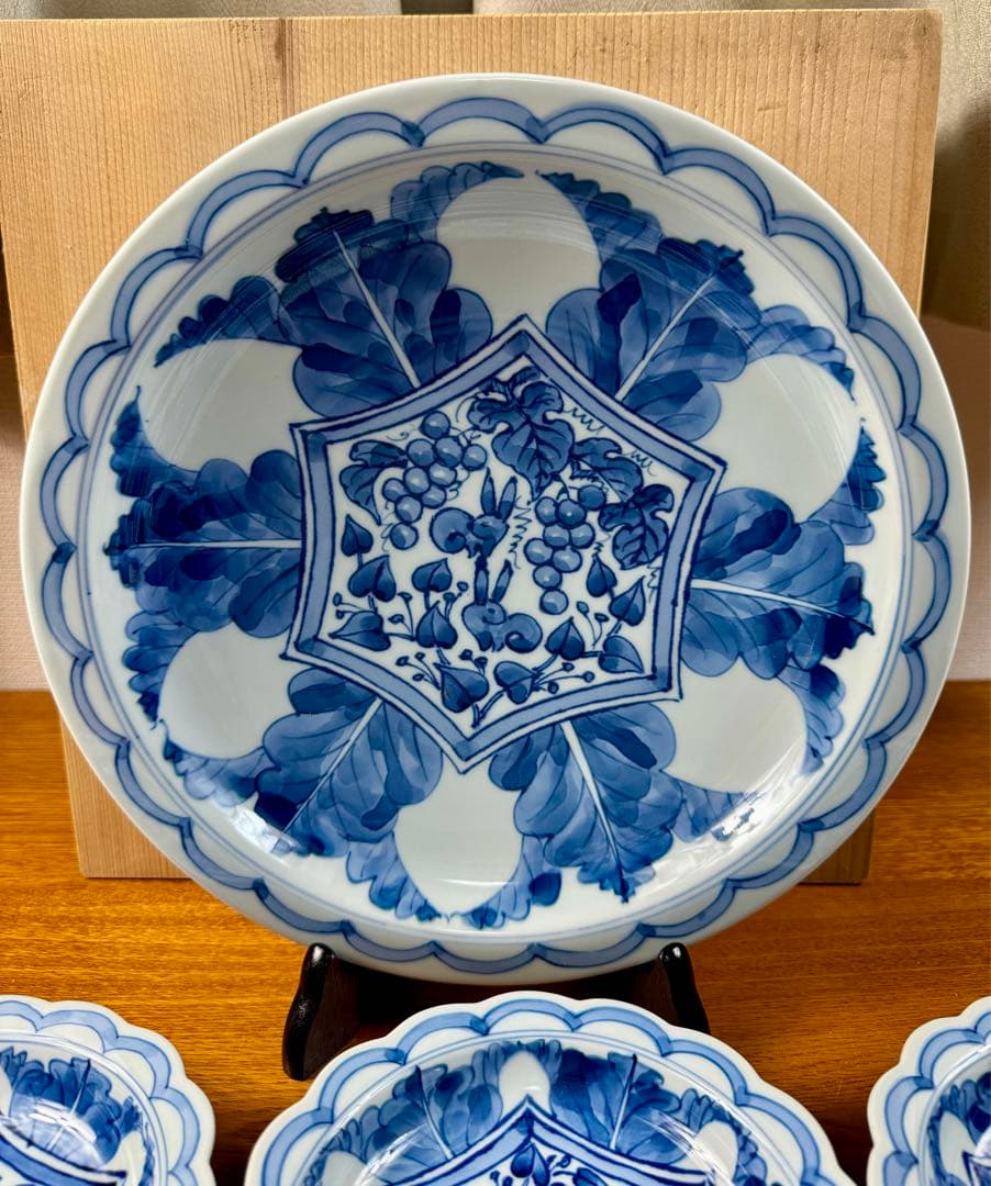 315 琥山窯 小野祥瓷 染付 組皿 未使用品 共箱 - メルカリ