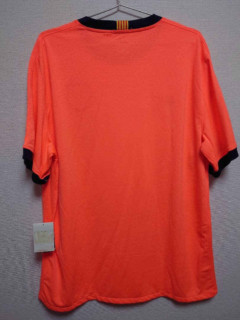 NIKE 2010〜11 バルセロナ メンバーサイン メッシ イニエスタ シャビ