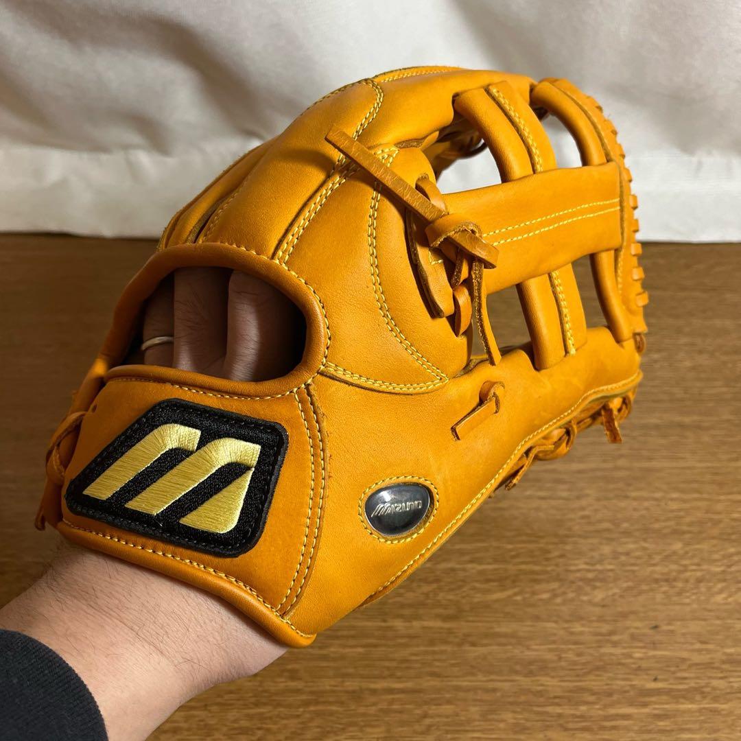 ミズノ ワールドウィン 一般軟式 グローブ グラブ 内野用 極美品 ビッグM ミズノ ワールドウィン 一般軟式 グローブ グラブ 内野用 極美品