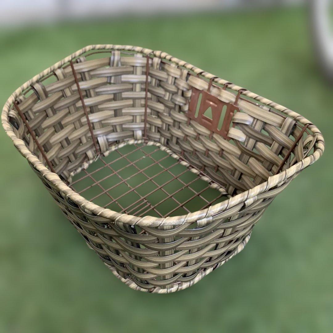 ルイガノ LGS-TR2 カゴ付き 純正ラタン風カゴ付 引取り限定 - メルカリ