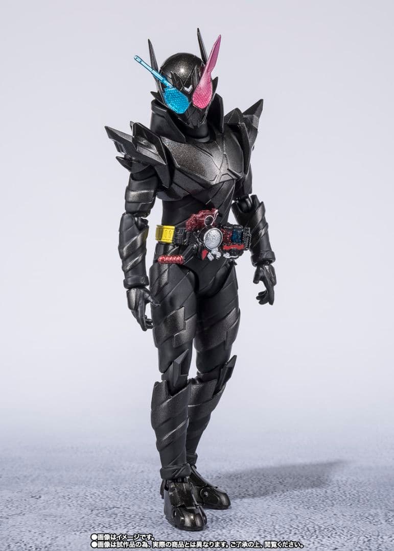 S.H.Figuarts 仮面ライダービルドラビットタンクハザードフォーム
