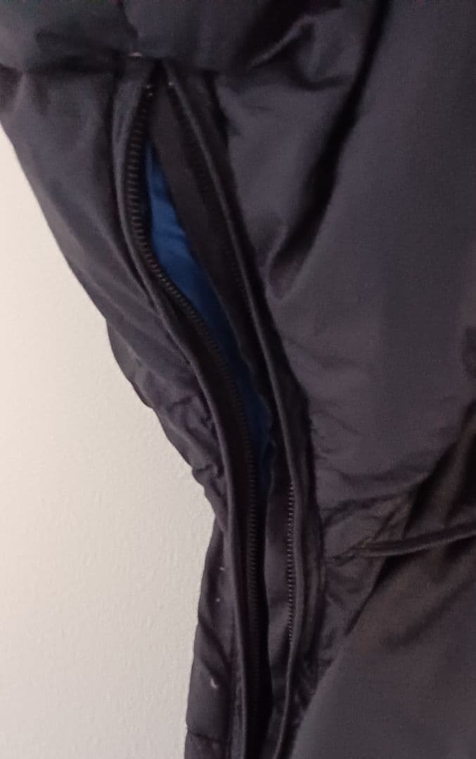 2000s “OAKLEY” 赤タグ tech down jacket