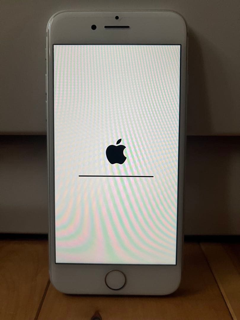 Apple iPhone 8 シルバー 本体 SIMフリー iPhone 8本体 64GB シルバー