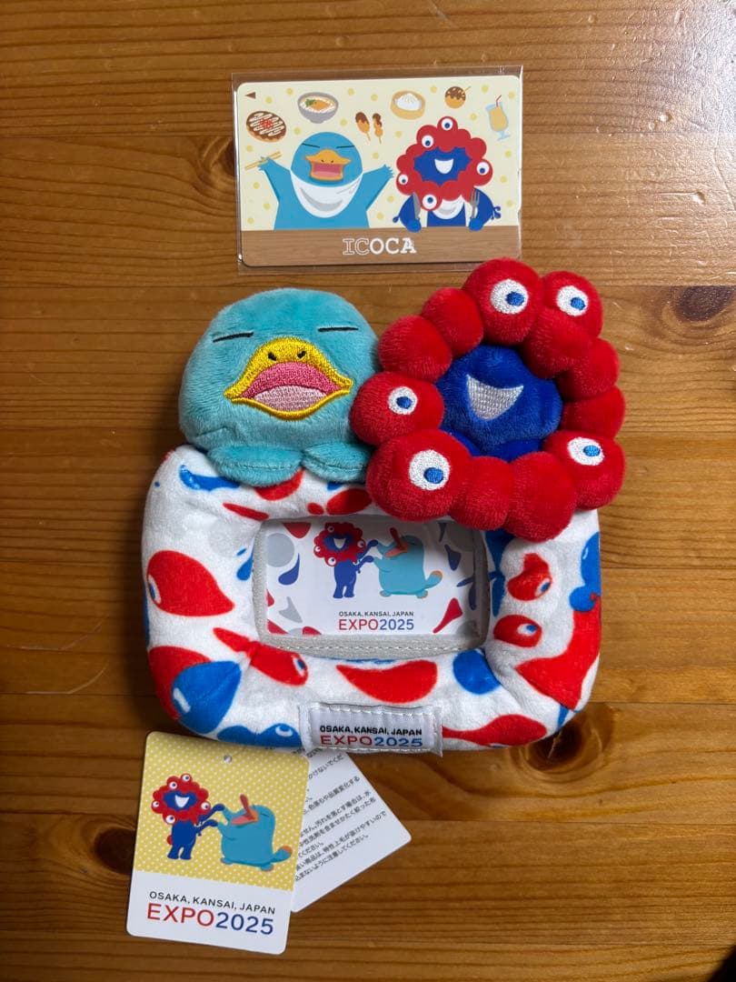 万博記念 イコちゃん ミャクミャクマスコット ICOCA カードスタンド
