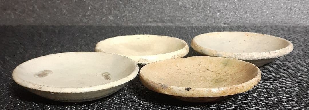 桃山～江戸時代前期 古瀬戸 古美濃 黄瀬戸 盃 酒杯 小皿 豆皿 手塩皿 4