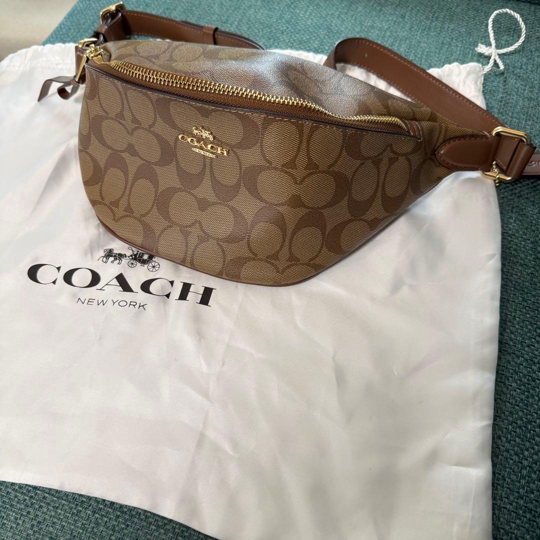 即購入不可【専用】COACH ウエスト ボディバッグ ブラウン保存袋付き COACH（コーチ） 【COACH】コーチ パックマン コラボ シグネチャー
