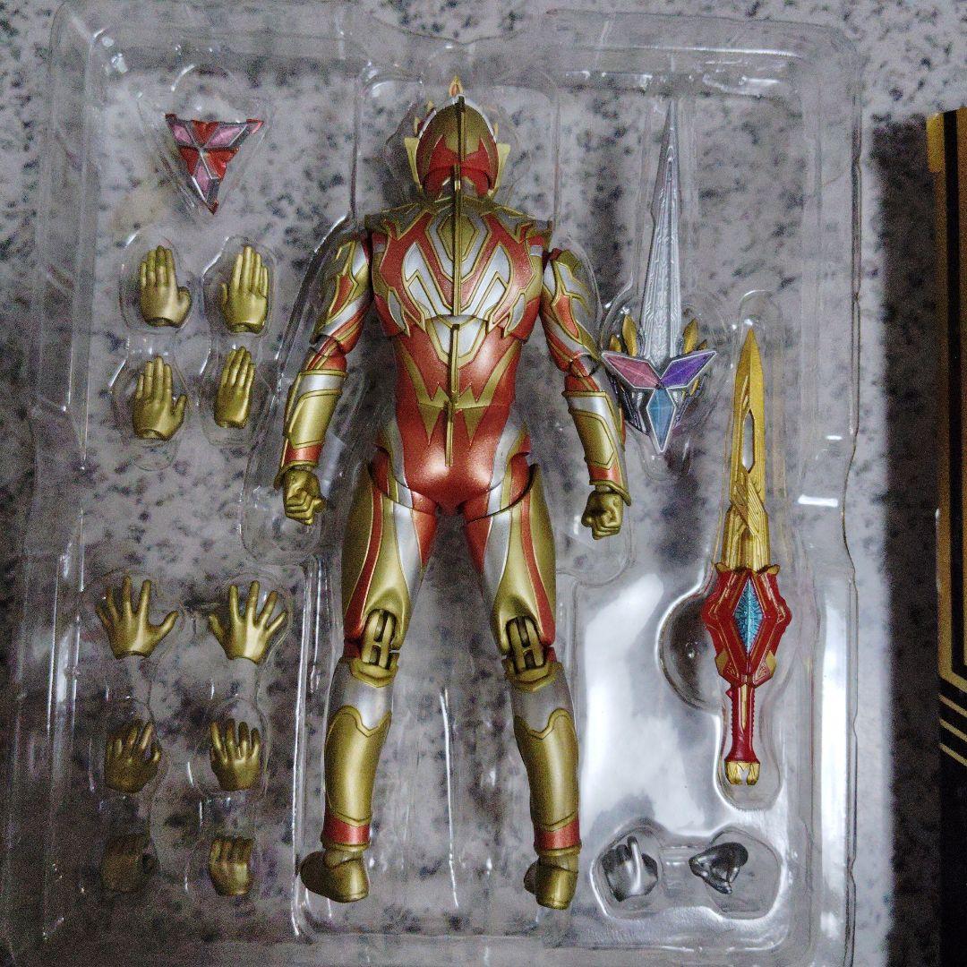 S.H.Figuarts　グリッタートリガーエタニティ