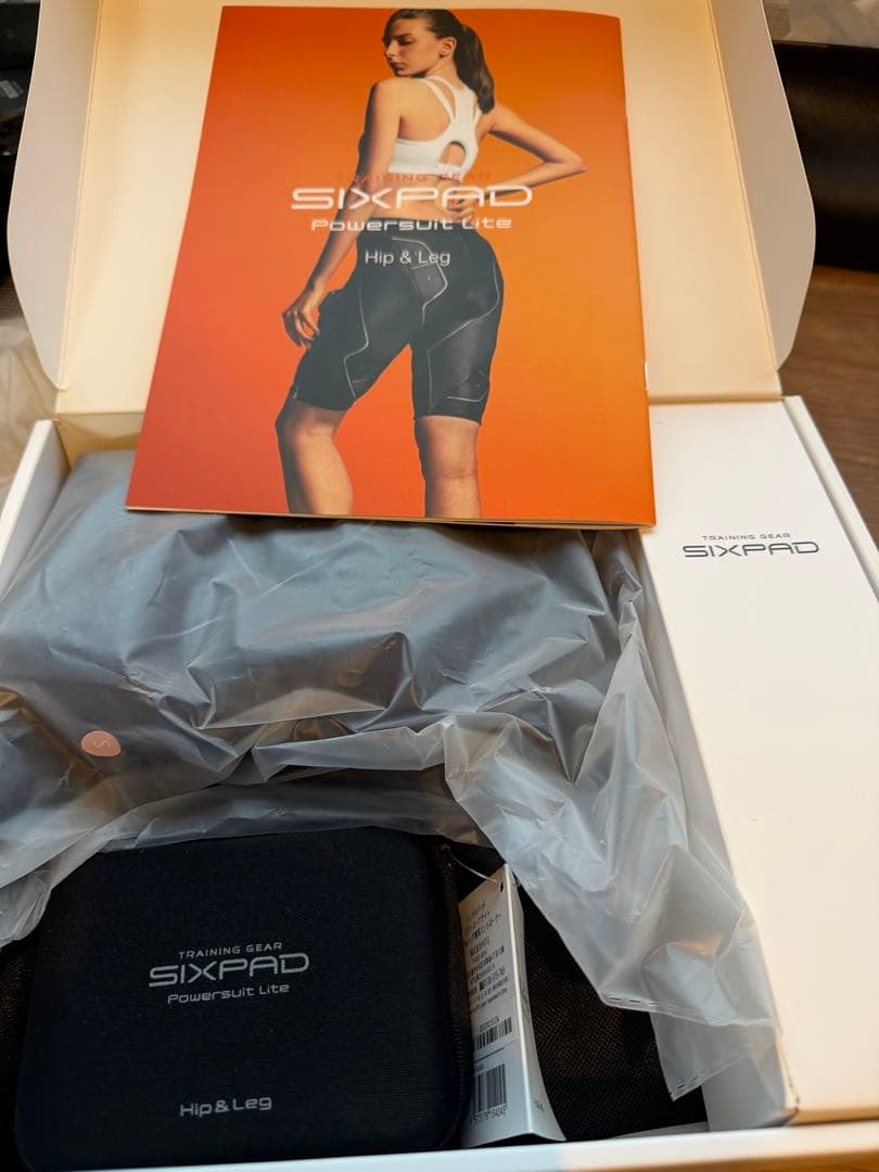 SIXPADパワースーツライトピップ&レッグ Sサイズ 安く 買う