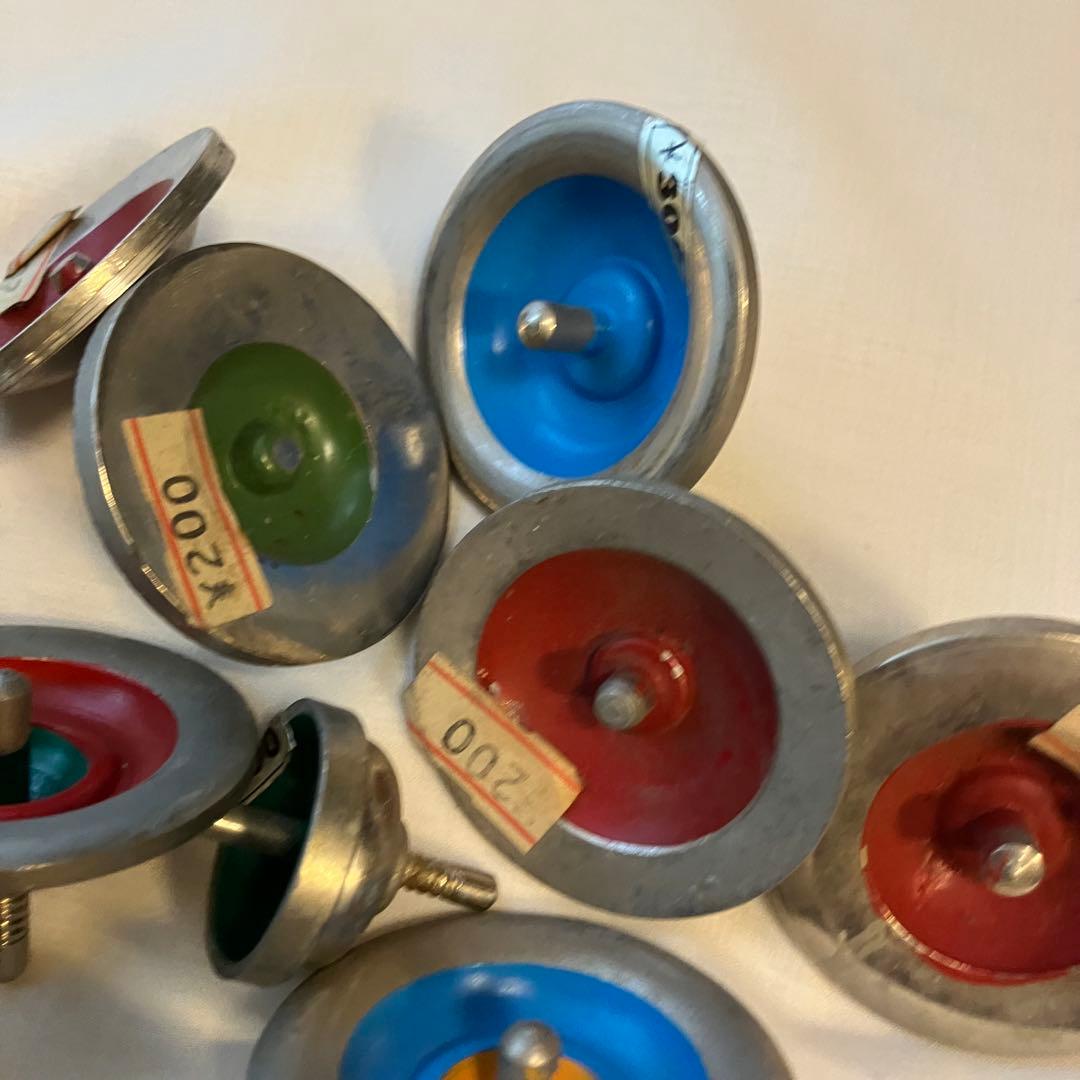 ⭐︎昭和レトロ⭐︎ カラフル金属製こまセット 鉄コマ - メルカリ