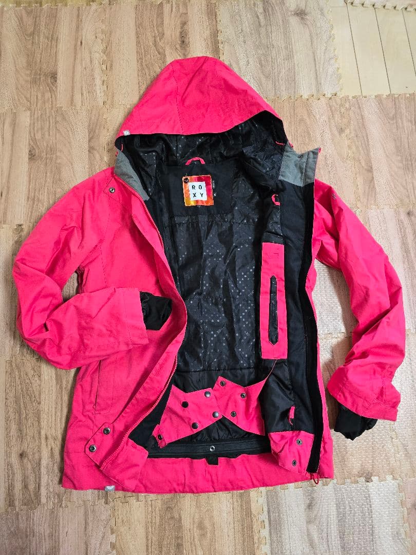 hanaさん専用】ROXY ピンク スノーボードウェア Lサイズ&帽子