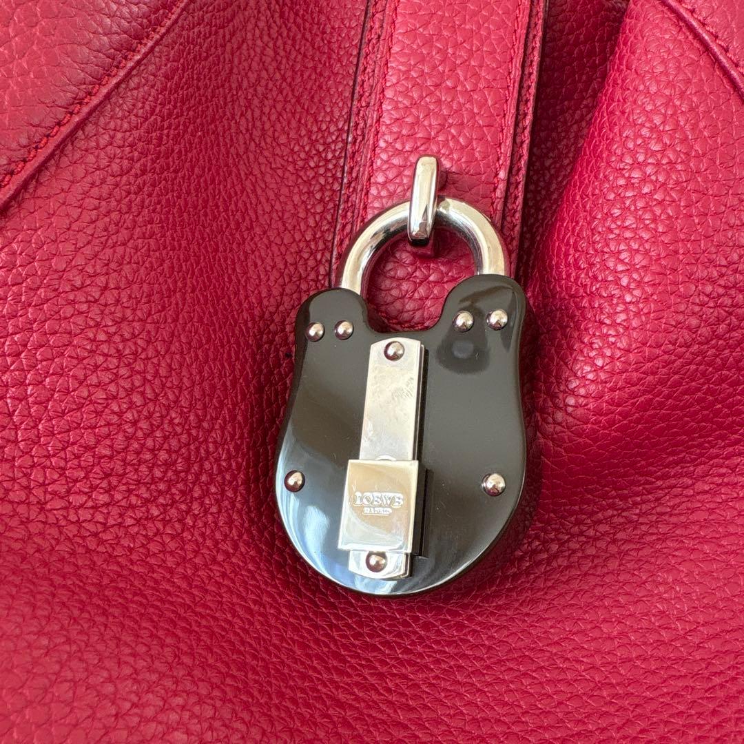 美品】LOEWE バック カリエ ホーボー ハンドバッグ レッド - バッグ新