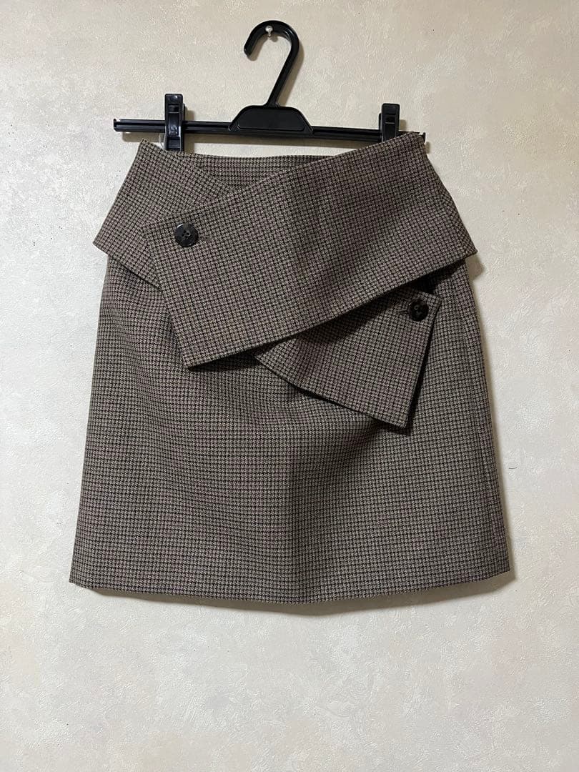 FRAY ID カットアウトテーラードジャケット&クロスベルトミニスカート