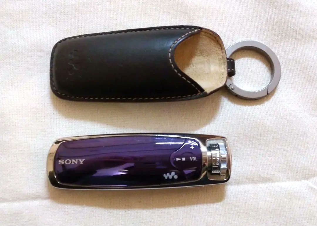 SONY NW-S703F(1GB) バイオレット ウォークマン 専用革ケース SONY NW-S703F(1GB) バイオレット ウォークマン 専用革ケース SONY NW