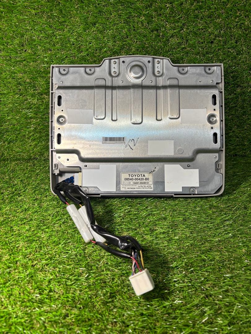 トヨタ 純正 フリップダウンモニター V11T-R62C 後席 リアモニター