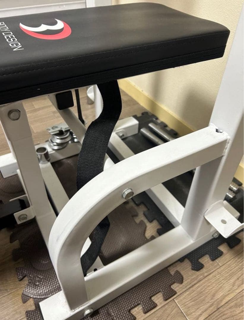 大阪近郊の直接受け渡し限定】ハイパープレスベンチ+ラバーバーベル