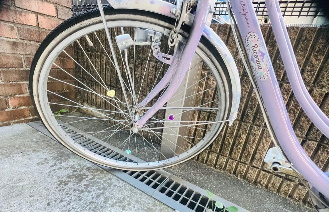 ブリヂストン リコリーナ うす紫花柄 自転車 26型 - メルカリ
