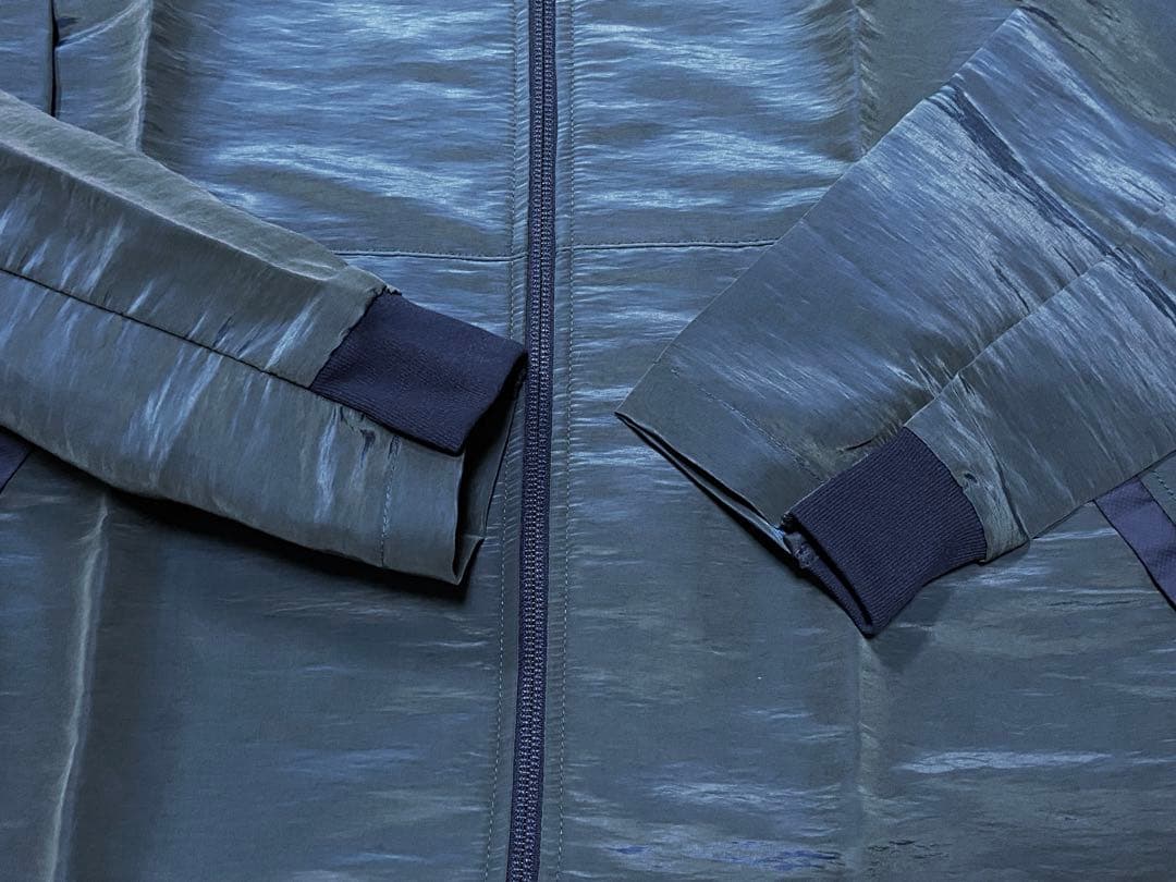 未使用 プーマ ジュビロ磐田 薄手 ナイロンジャケット ウィンド