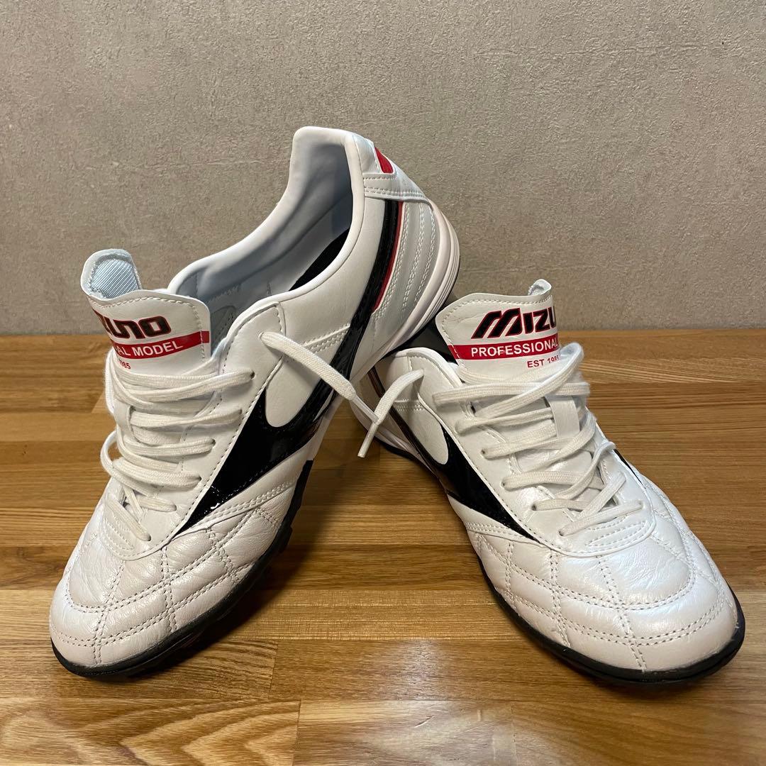 Mizuno モレリアTF 25.0cm