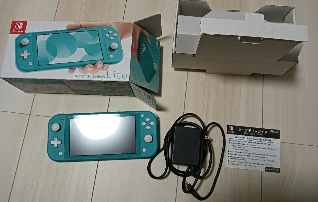 Nintendo Switch Lite ターコイズ 本体 ポーチ付き Amazon.co.jp: Nintendo Switch Lite ターコイズ : ゲーム