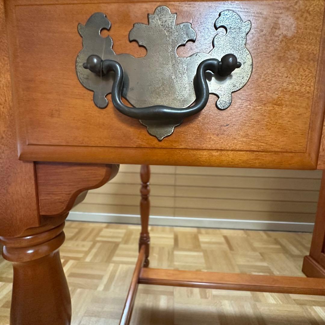 横浜クラシック家具ダニエル 樺桜片袖机