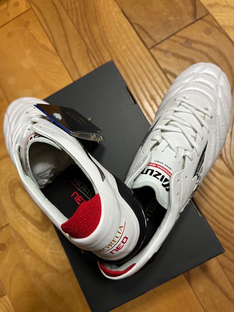 新品　超大特価　ミズノ　モレリア ネオ4 JAPAN 25.5cm