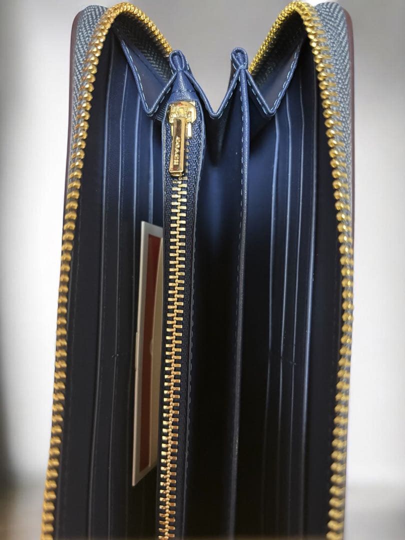 《新品》COACH 長財布