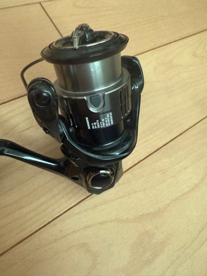 り*り様 シマノ 19ヴァンキッシュC2500SXG-B(04164) 未使用 - メルカリ