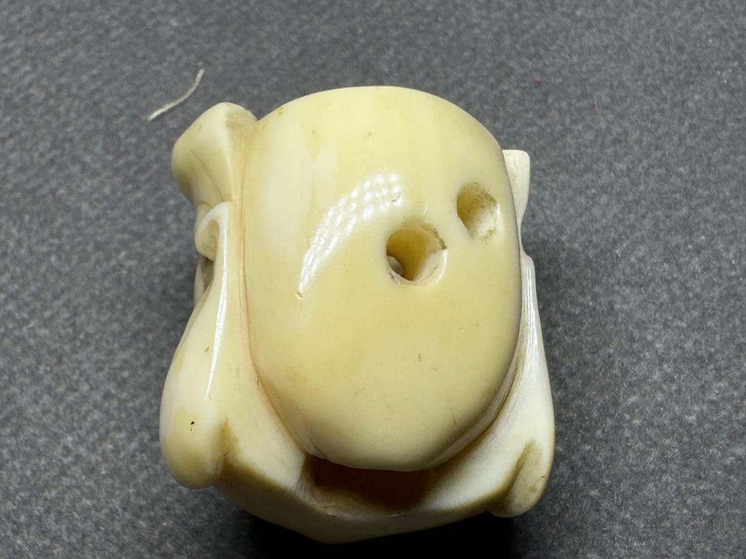 根付 鯨歯 古美術品 置物 細密細工 骨董 アンティーク 彫刻 工芸品