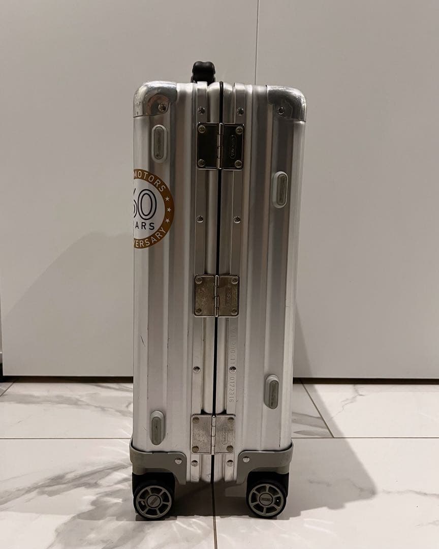 お値下げ依頼済] 希少 RIMOWA リモワ CLASSIC キャビンS - メルカリ