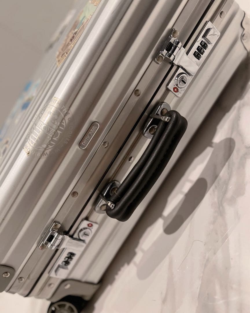 お値下げ依頼済] 希少 RIMOWA リモワ CLASSIC キャビンS - メルカリ