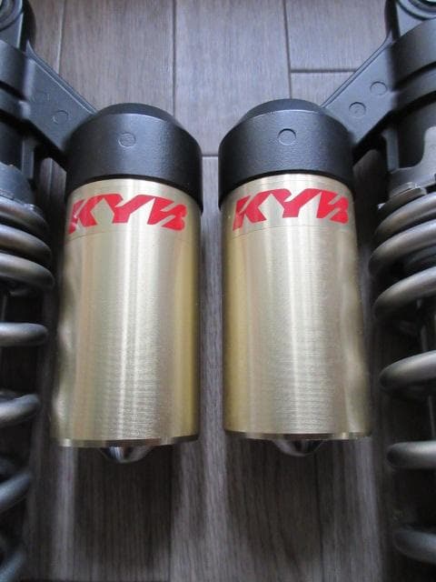 送料込み！ZRX1200 ダエグ KYB製リアサス ZRX1200R他流用に！ - メルカリ