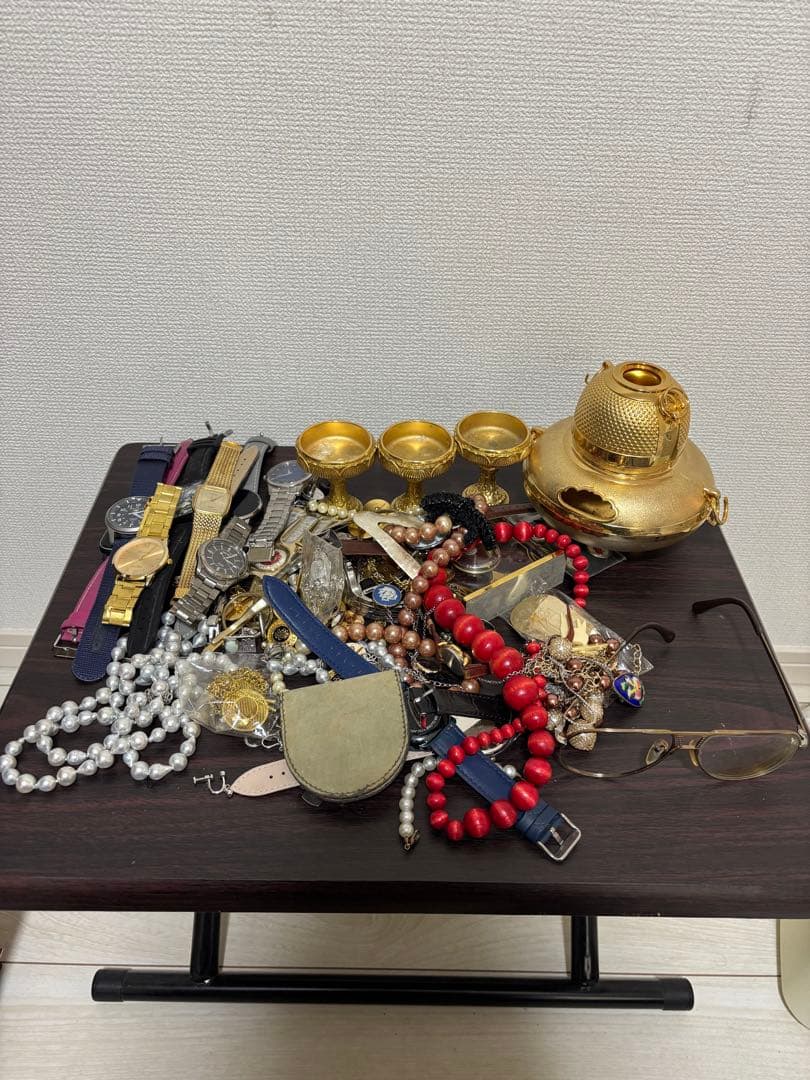 遺品整理 まとめ 時計 アクセサリー 装飾品 TITAN 24KGP 約2kg 遺品整理 まとめ 時計 アクセサリー 装飾品 TITAN 24KGP 約2kg 遺品