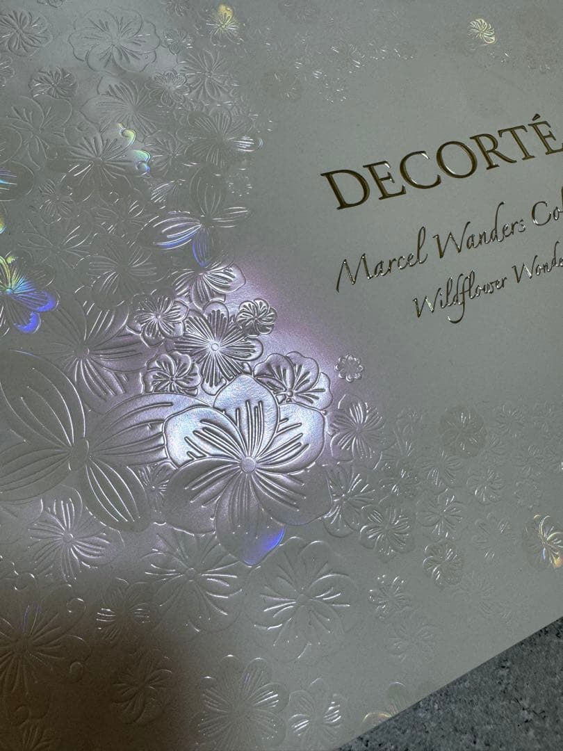 コスメデコルテ　フェイスパウダーX Ⅵ 《限定品》