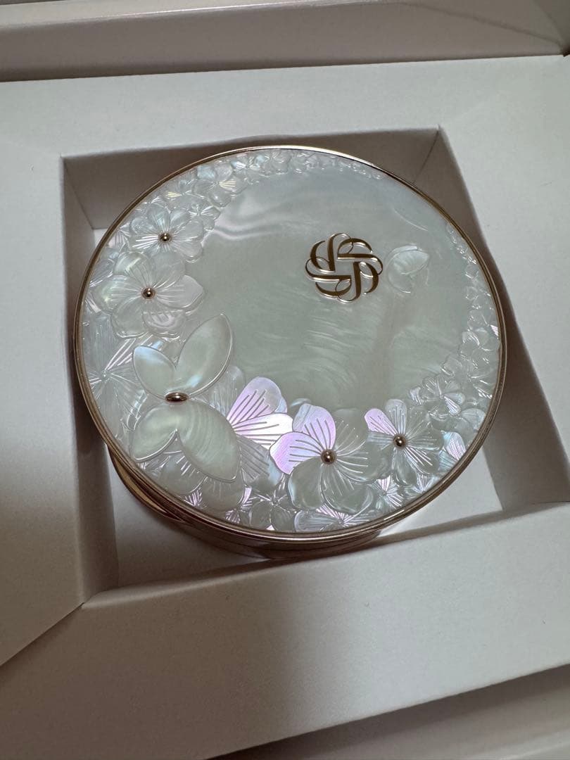 コスメデコルテ　フェイスパウダーX Ⅵ 《限定品》