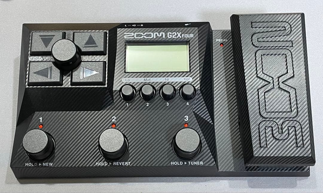 L*1様 ZOOM G2X FOUR ギター用マルチエフェクター　純正ケース付き ZOOM G2X FOUR + 持ち運びバッグ セット ギター用マルチエフェクター