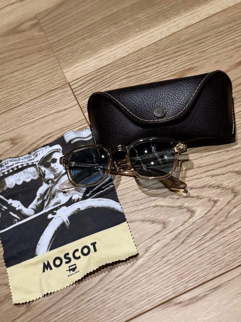 MOSCOT MOMZA Sun サイズ49 momza-sun-color-sage-pos-1.jpg