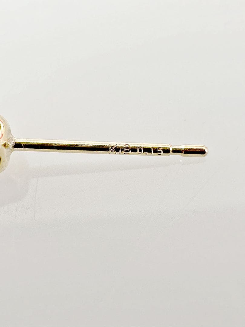 K18 天然 ダイヤ 0.15ct 片耳ピアス！②