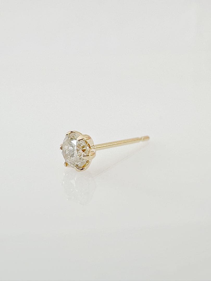 K18 天然 ダイヤ 0.15ct 片耳ピアス！②