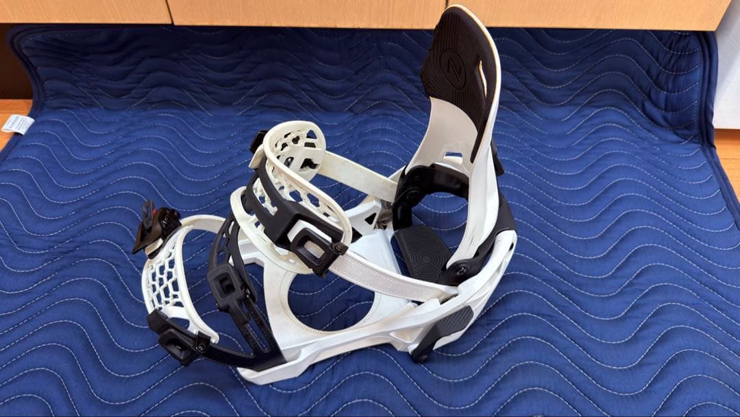 NIDECKER SUPERMATIC 23年モデル ビンディング ホワイト M