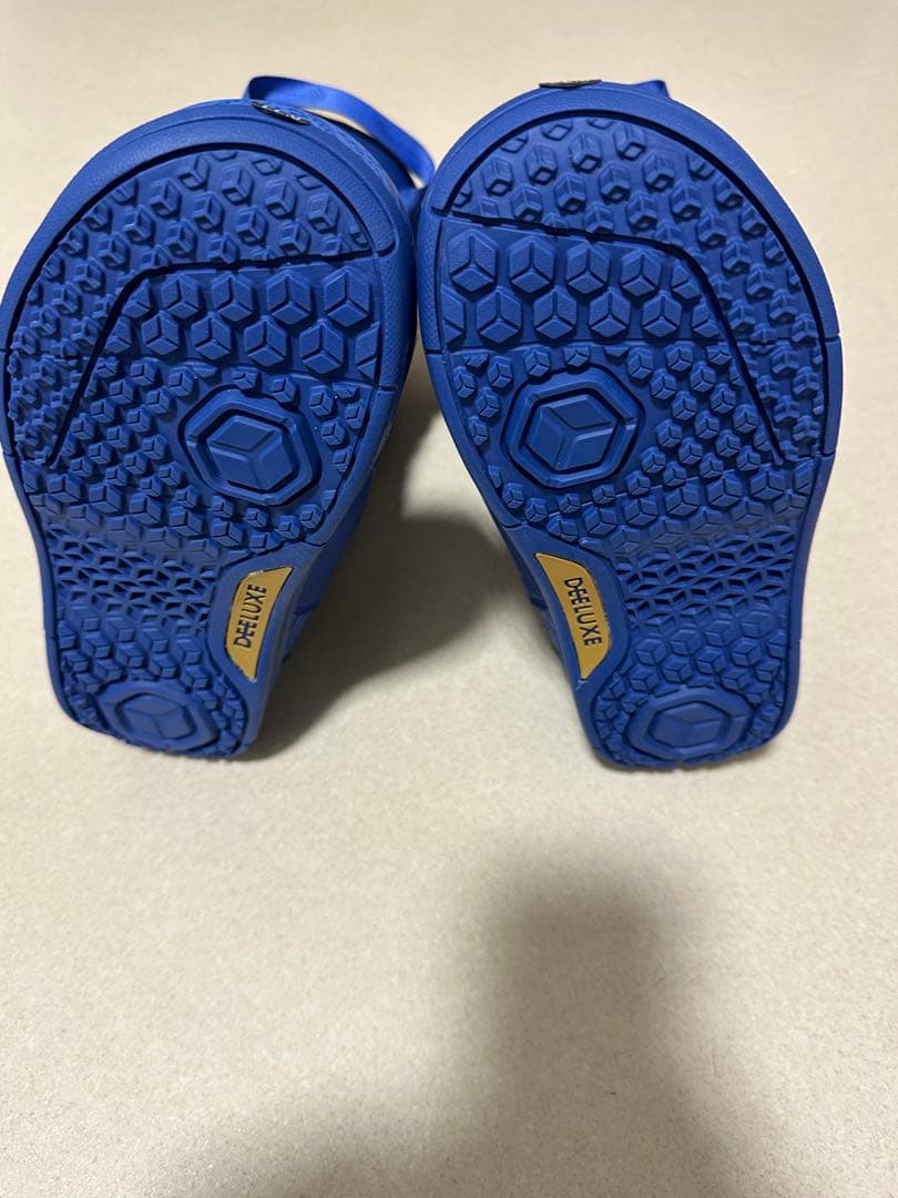 ディーラックスDEELUXE ID LARA LTD 22.0cm