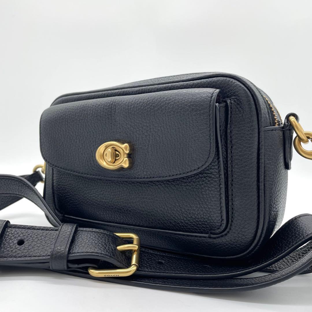 【極美品】コーチ　ウィロウ　カメラバッグ　ターンロック　レザー　ブラック COACH（コーチ） なくなり次第終了セール COACH C0823 ウィロウ カメラ