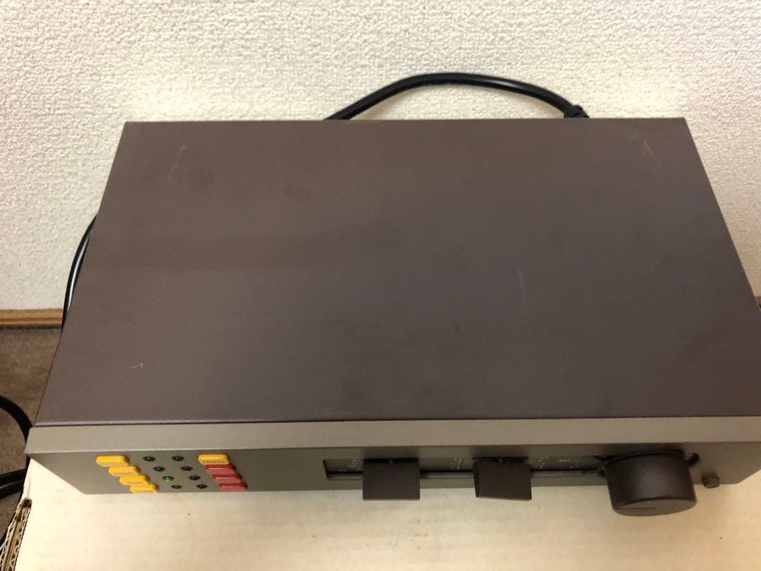 英国製 名作QUAD34プリアンプ 前期型 動作品 - メルカリ