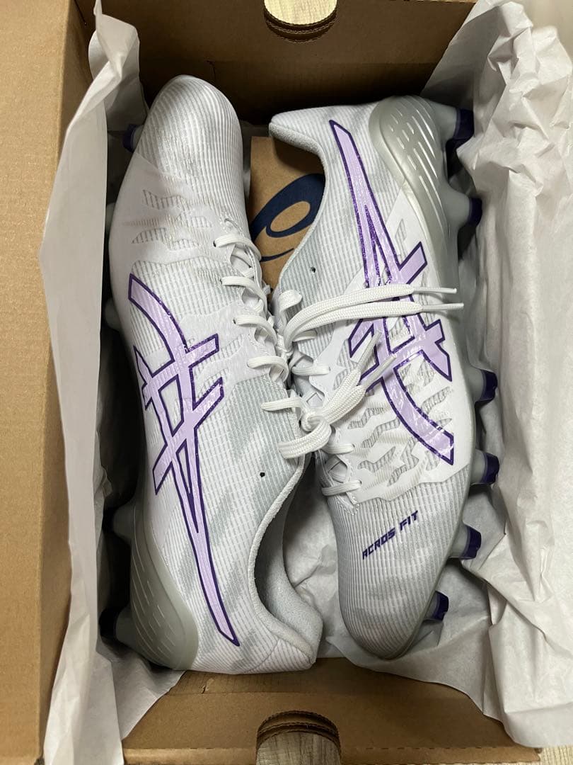 年末SALE！！サッカースパイクDSLIGHT ACROS 3 28センチ ASICS（アシックス） DS LIGHT ACROS 3 大人用 サッカースパイク asics