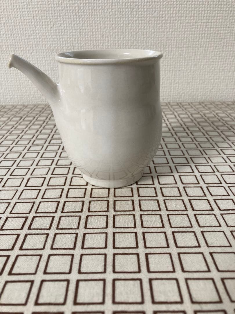 河合竜彦さんの蓋なしポット いよいよ10/18土曜日からの茶器展が始まります。 今回初めてのご紹介