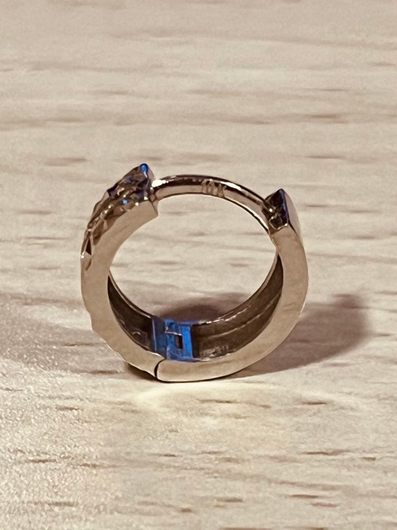 AVALANCHE 10K WG ジルコニアフープピアス 11mm AVALANCHE 10K WG