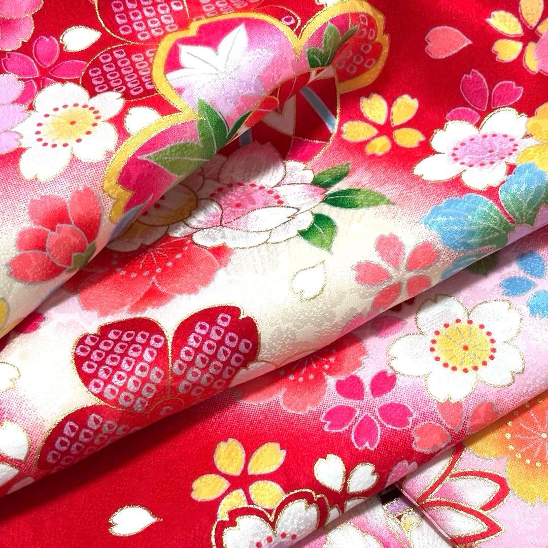 《新品》日本製 正絹 華やかな刺繍入❗️お宮参り 産着 襦袢付 新品たとう紙付 赤